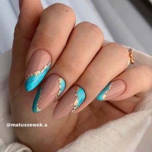 Meet your Posher, Tipsy